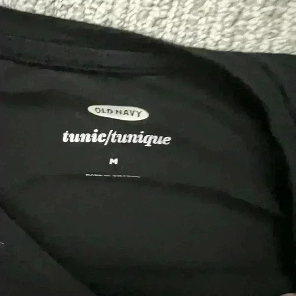 Medium old navy long sleeve tunic - Picture 2 of 4